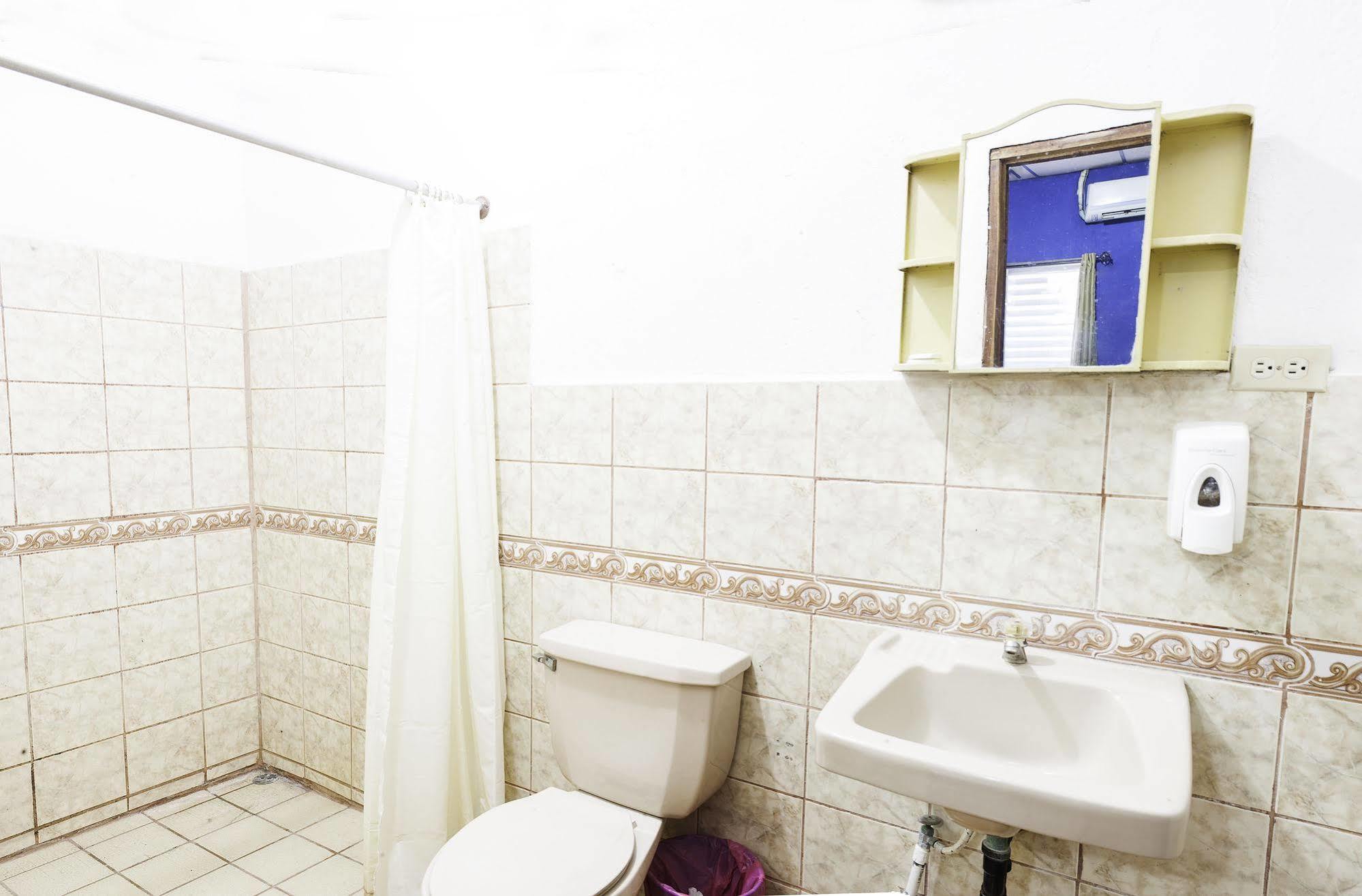 ריבאס Hotel Hamacas מראה חיצוני תמונה